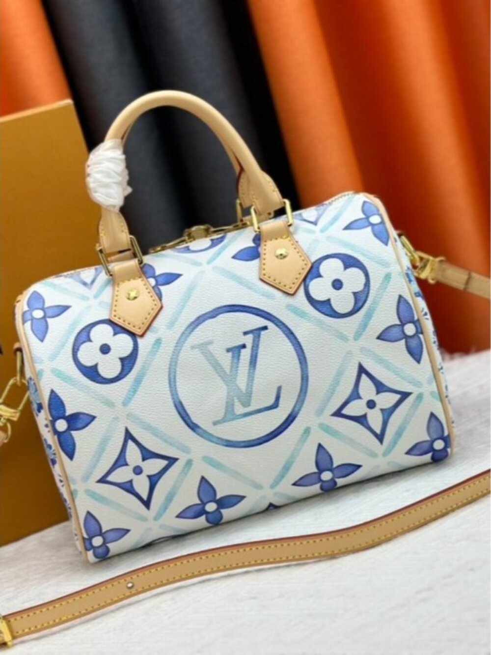 NWT - Louis Vuitton Authentic Bags - Picture 4 of 9